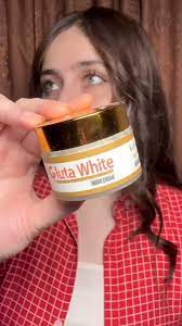Gluta White Extreme Stronge Light up And Anti-Aging Night Cream